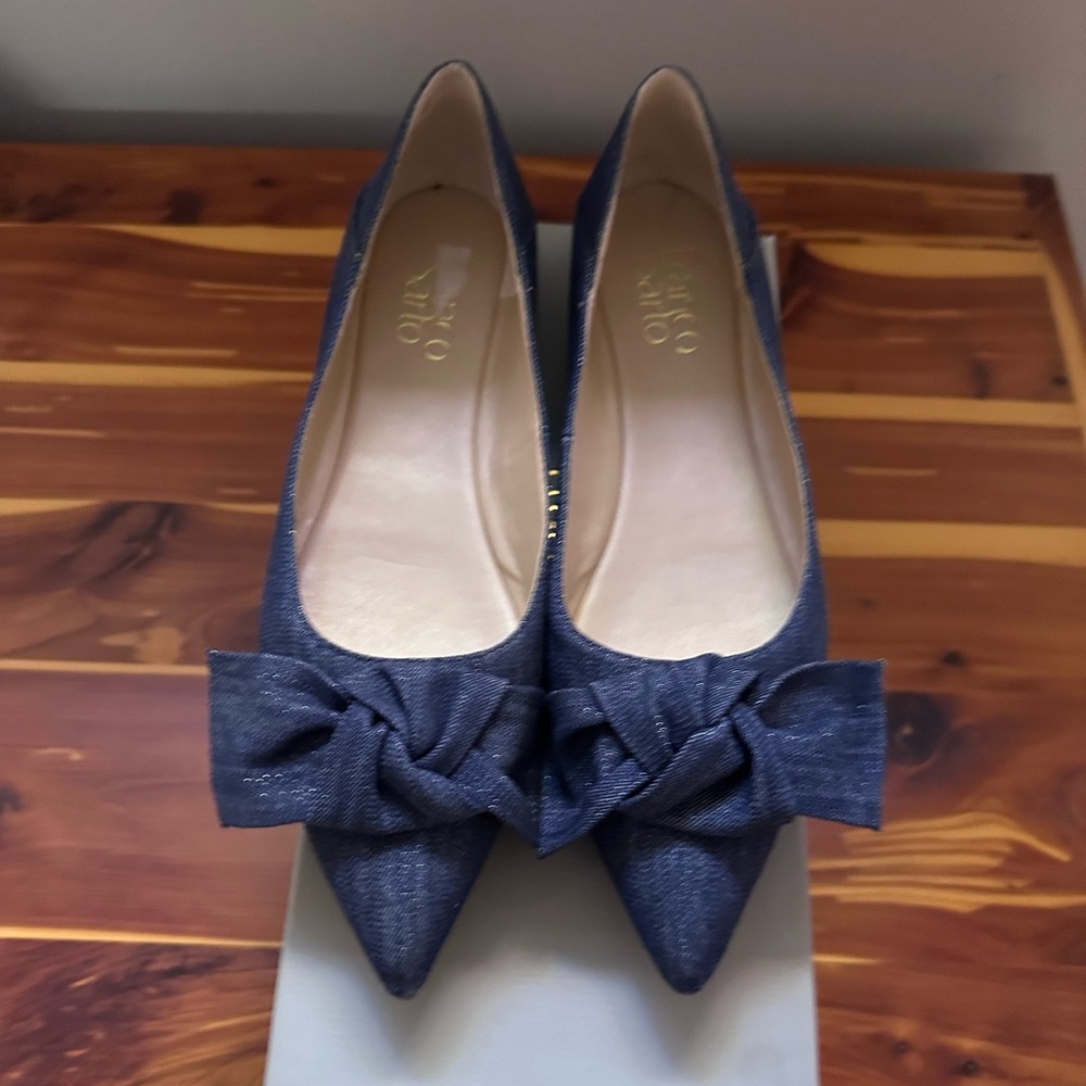Women’s shoes